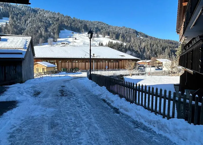 Daire Alpine Nestled In The Heart Of Gstaad
