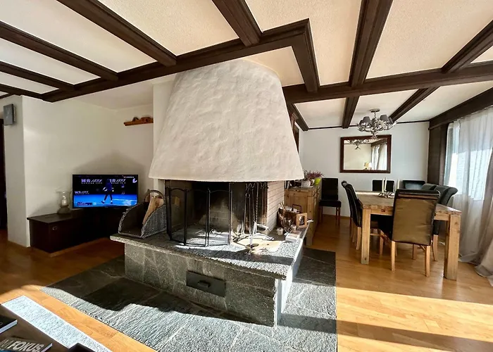 Alpine Nestled In The Heart Of *