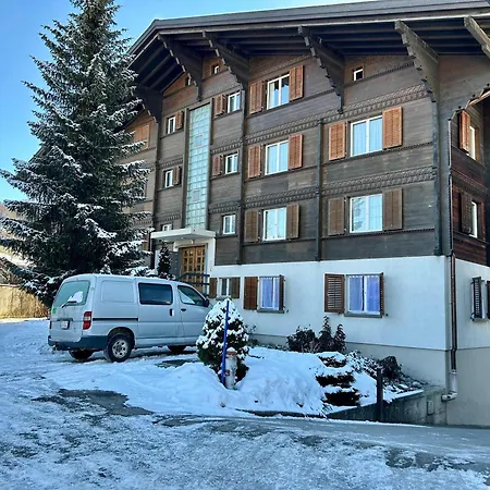 Alpine Nestled In The Heart Of Appartamento *